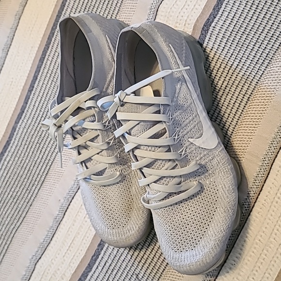 vapormax pure platinum wolf grey